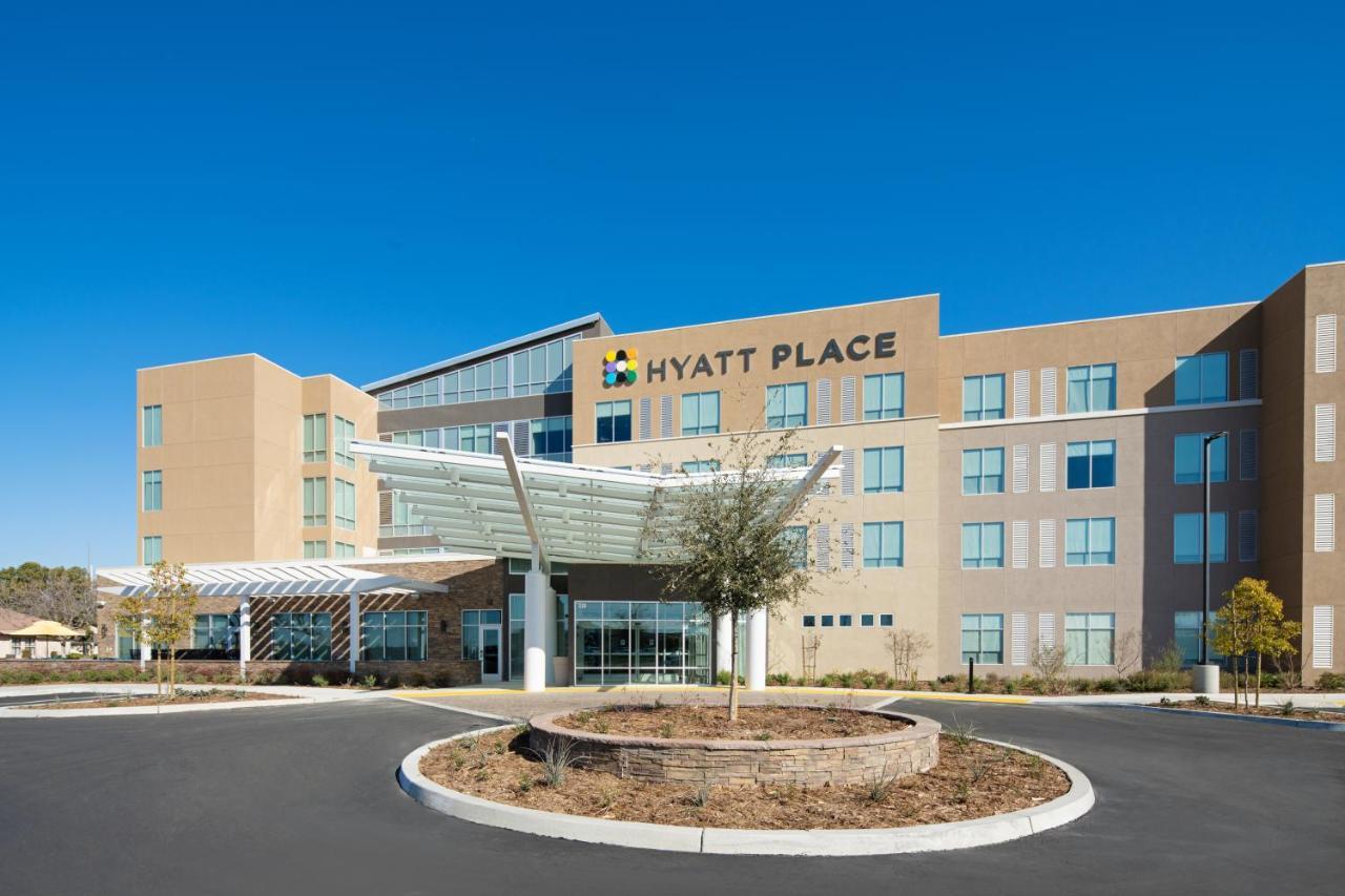 Hyatt Place Hotel 3*